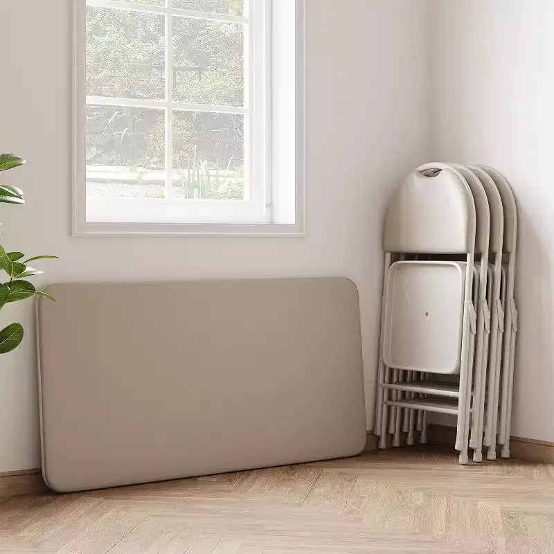 4ft tragbarer Klapptisch mit PU-Lederoberfläche, Metallgestell und stabiler Stütze, leicht und kompakt für Esszimmer, Büro und Außenbereich