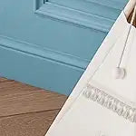 Hochbett mit Ablagefächern und Kleiderschrank, Hochbettgestell aus Massivholz mit abnehmbarer Rutsche und Leitern für Kinder